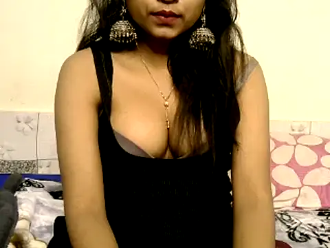 Snapshot of Sanjana_Gupta chatting on February 11, 2025, 12:48 pm Sanjana Gupta online show from February 11, 2025, 12:48 pm
