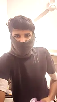 Snapshot of davidss57400 chatting on January 13, 2025, 6:05 pm davidss57400 online show from January 13, 2025, 6:05 pm