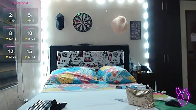 Snapshot of Rachell_111 chatting on January 27, 2025, 10:38 am Rachell 111 online show from January 27, 2025, 10:38 am