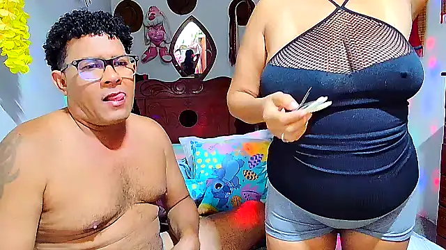 rosi pamela online show from February 13, 2026, 11:23 pm