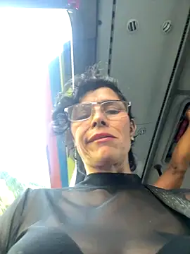 Snapshot of MireyaTorresGu chatting on September 22, 2025, 9:06 pm MireyaTorresGu online show from September 22, 2025, 9:06 pm