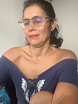 Snapshot of MireyaTorresGu chatting on May 14, 2026, 4:03 pm MireyaTorresGu online show from May 14, 2026, 4:03 pm