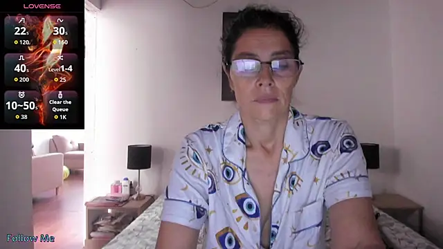 Snapshot of MireyaTorresGu chatting on July 19, 2026, 12:09 pm MireyaTorresGu online show from July 19, 2026, 12:09 pm