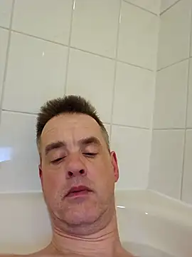 Hectorthyssen1 online show from February 10, 2025, 8:00 pm