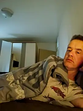 Hectorthyssen1 online show from September 13, 2025, 6:46 am