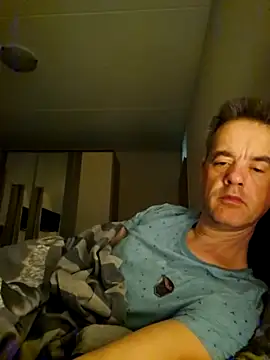 Hectorthyssen1 online show from October 4, 2025, 6:44 am