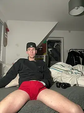 Snapshot of MikesWood21 chatting on January 27, 2025, 3:58 am MikesWood21 online show from January 27, 2025, 3:58 am