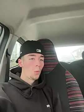 Snapshot of MikesWood21 chatting on January 31, 2025, 3:22 pm MikesWood21 online show from January 31, 2025, 3:22 pm