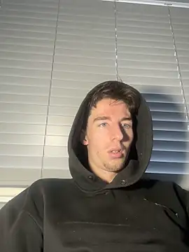 Snapshot of MikesWood21 chatting on February 12, 2025, 1:48 pm MikesWood21 online show from February 12, 2025, 1:48 pm