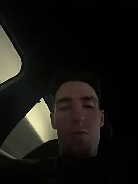 Snapshot of MikesWood21 chatting on February 18, 2026, 12:12 pm MikesWood21 online show from February 18, 2026, 12:12 pm