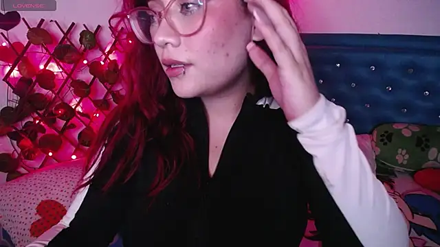 Snapshot of zarquita99 chatting on March 21, 2025, 6:49 am zarquita99 online show from March 21, 2025, 6:49 am