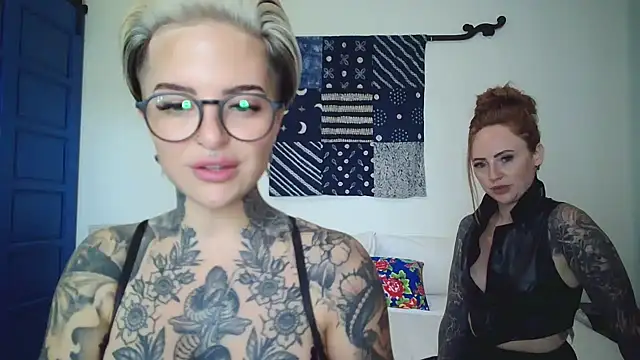 Snapshot of Alexandersonxo chatting on March 13, 2025, 5:00 am Alexandersonxo online show from March 13, 2025, 5:00 am