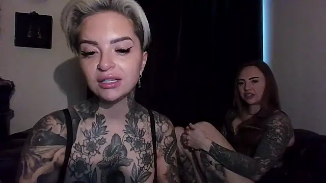 Alexandersonxo online show from December 21, 2025, 9:27 am