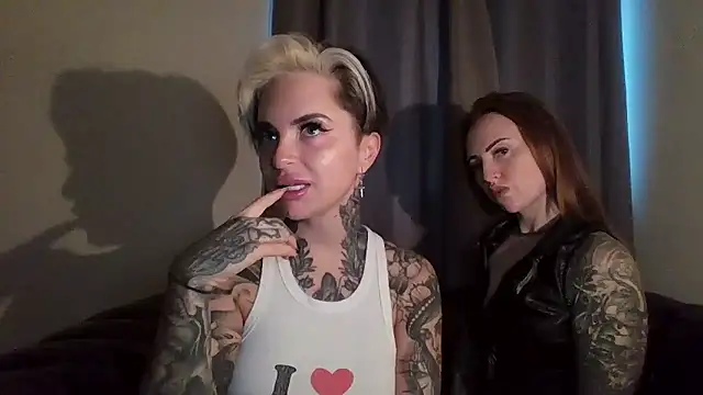 Alexandersonxo online show from January 17, 2026, 8:52 am