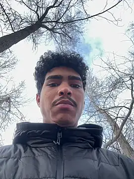 Snapshot of Ryan-hot chatting on February 10, 2025, 4:25 pm Ryan-hot online show from February 10, 2025, 4:25 pm