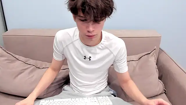 Im Shine Guy online show from November 25, 2025, 8:03 am