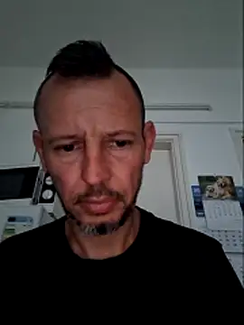 Vasember11xh online show from June 12, 2026, 6:18 pm
