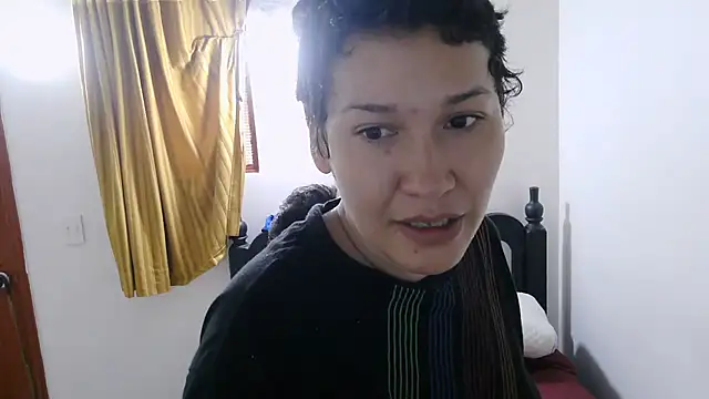 luxandracon23 online show from February 27, 2026, 4:18 pm