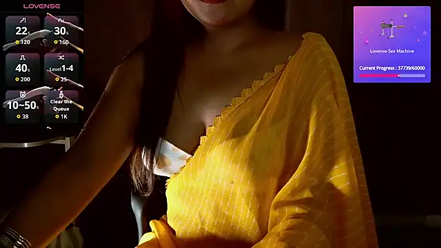 deslisexpriya online show from May 22, 2026, 3:50 pm