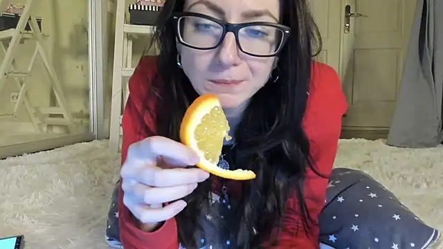 Snapshot of Baby_Jewel chatting on February 2, 2025, 2:13 pm Baby Jewel online show from February 2, 2025, 2:13 pm