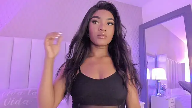 SophiaSmiiths  online show from July 26, 2026, 12:08 am