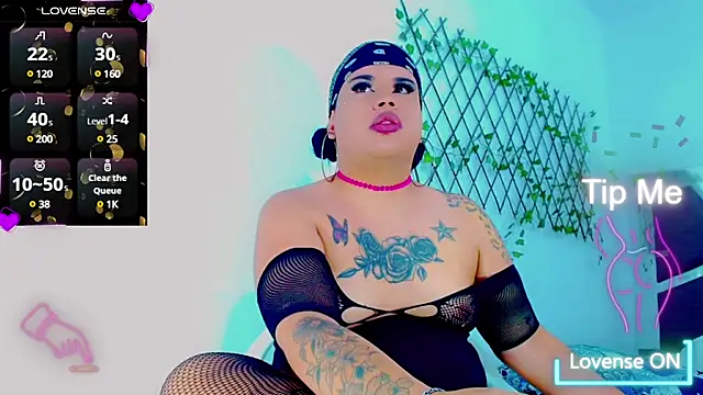 nauthyvalentina online show from March 16, 2025, 7:38 pm