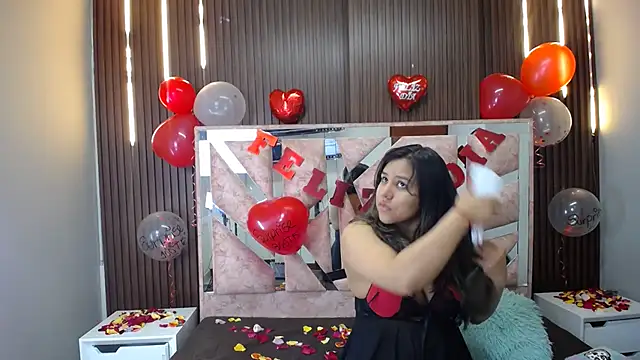 stephanieross202cl online show from February 15, 2026, 3:58 am