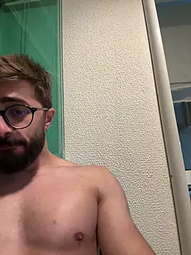 Snapshot of gabrielc27 chatting on October 15, 2025, 10:54 pm gabrielc27 online show from October 15, 2025, 10:54 pm