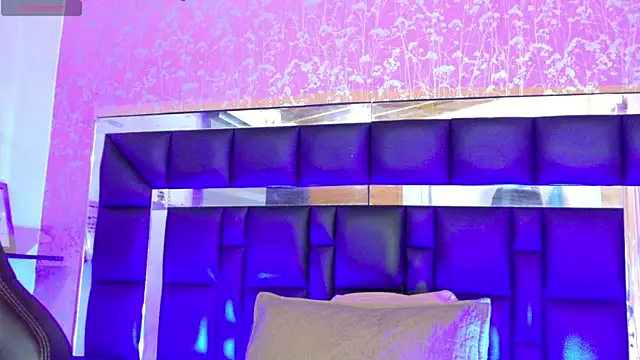 Snapshot of Sofia_martiin chatting on September 13, 2025, 3:06 am Sofia martiin online show from September 13, 2025, 3:06 am