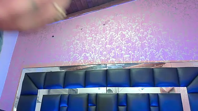 Snapshot of Sofia_martiin chatting on September 20, 2025, 3:07 am Sofia martiin online show from September 20, 2025, 3:07 am