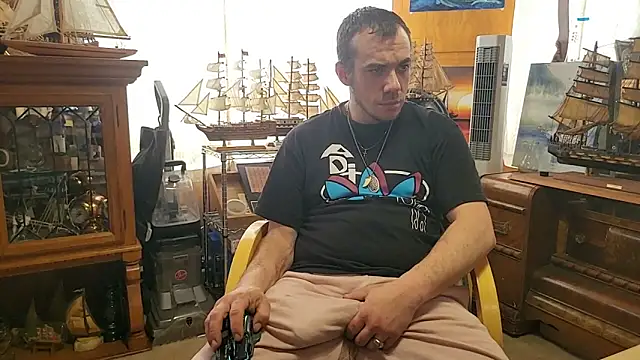 ScubaStevex online show from March 11, 2026, 8:04 pm