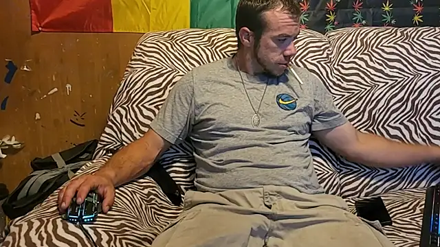 Snapshot of ScubaStevex chatting on June 21, 2026, 3:25 pm ScubaStevex online show from June 21, 2026, 3:25 pm