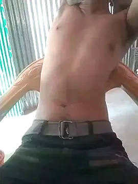 Snapshot of cutetaraaarhjn chatting on December 20, 2024, 6:29 am cutetaraaarhjn online show from December 20, 2024, 6:29 am