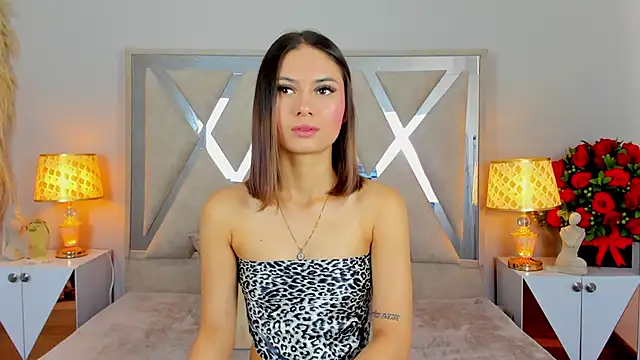 Snapshot of NicolMiller4 chatting on July 25, 2026, 7:11 pm NicolMiller4 online show from July 25, 2026, 7:11 pm