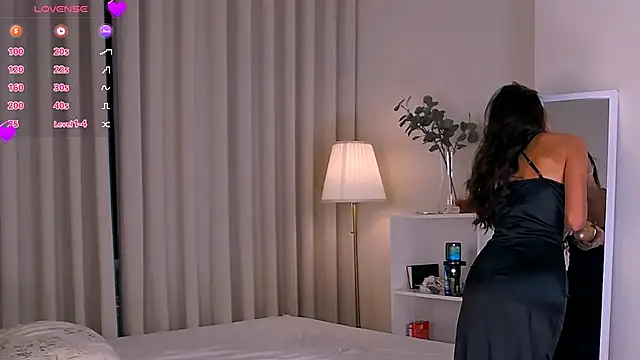 Melissa Mone online show from September 16, 2025, 1:23 pm