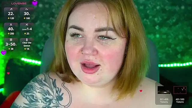 Snapshot of ZaraReignn chatting on December 21, 2024, 9:58 pm ZaraReignn online show from December 21, 2024, 9:58 pm