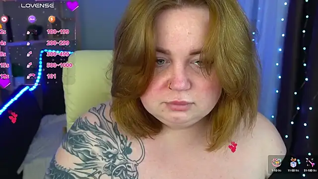 Snapshot of ZaraReignn chatting on January 13, 2025, 9:31 pm ZaraReignn online show from January 13, 2025, 9:31 pm