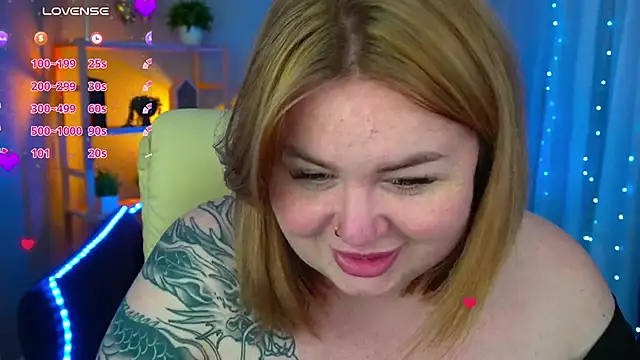 Snapshot of ZaraReignn chatting on January 16, 2025, 8:57 pm ZaraReignn online show from January 16, 2025, 8:57 pm