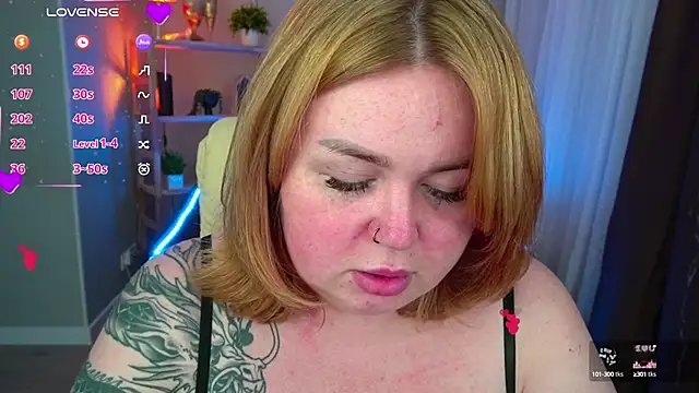 Snapshot of ZaraReignn chatting on February 8, 2025, 5:40 am ZaraReignn online show from February 8, 2025, 5:40 am