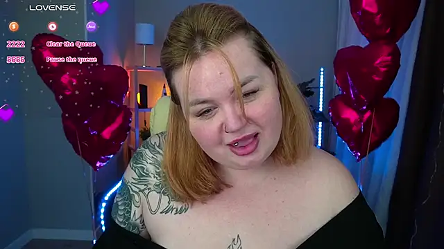 Snapshot of ZaraReignn chatting on February 20, 2025, 9:20 pm ZaraReignn online show from February 20, 2025, 9:20 pm