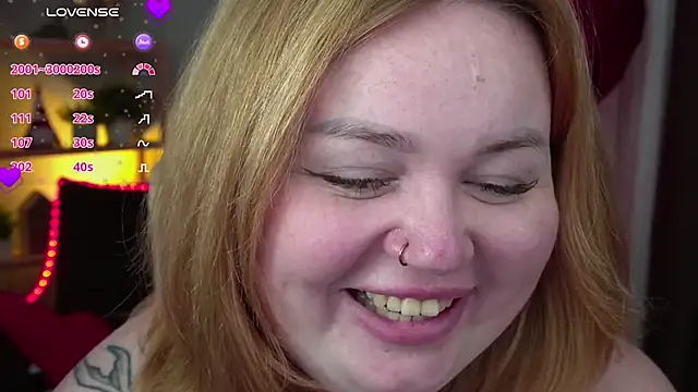 Snapshot of ZaraReignn chatting on February 24, 2025, 3:23 am ZaraReignn online show from February 24, 2025, 3:23 am