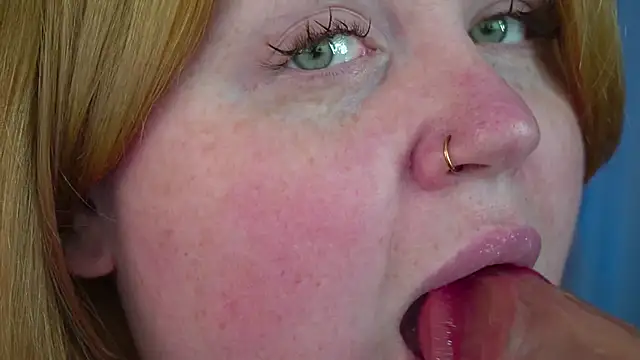 Snapshot of ZaraReignn chatting on March 19, 2025, 3:20 am ZaraReignn online show from March 19, 2025, 3:20 am