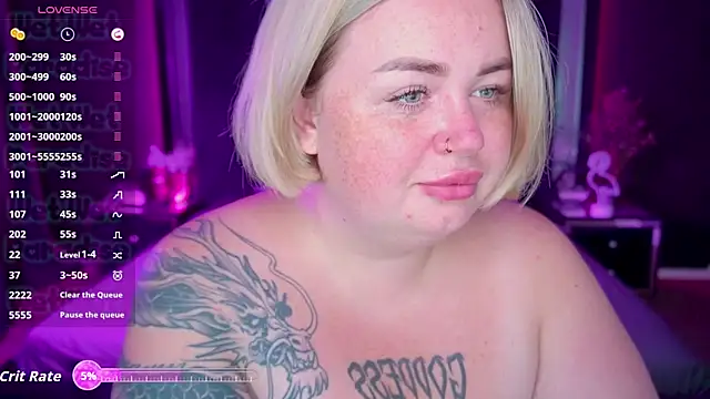 Snapshot of ZaraReignn chatting on September 15, 2025, 7:25 pm ZaraReignn online show from September 15, 2025, 7:25 pm