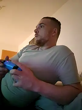 Snapshot of niceguy91xx chatting on March 19, 2025, 3:52 am niceguy91xx online show from March 19, 2025, 3:52 am