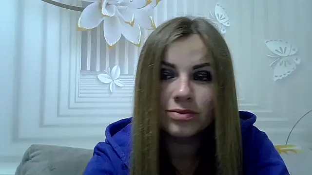 Snapshot of TinaFun4u chatting on June 15, 2026, 8:33 pm TinaFun4u online show from June 15, 2026, 8:33 pm