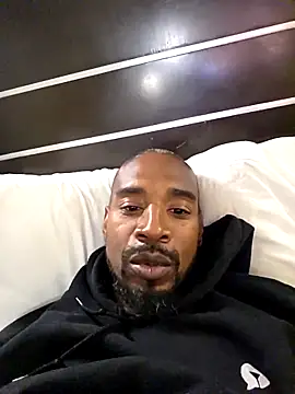 Snapshot of ElJudah7 chatting on November 12, 2025, 5:08 am ElJudah7 online show from November 12, 2025, 5:08 am