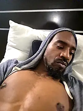 Snapshot of ElJudah7 chatting on November 12, 2025, 11:03 pm ElJudah7 online show from November 12, 2025, 11:03 pm