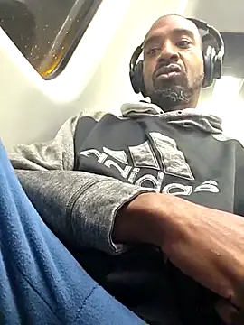 Snapshot of ElJudah7 chatting on January 10, 2026, 11:12 am ElJudah7 online show from January 10, 2026, 11:12 am