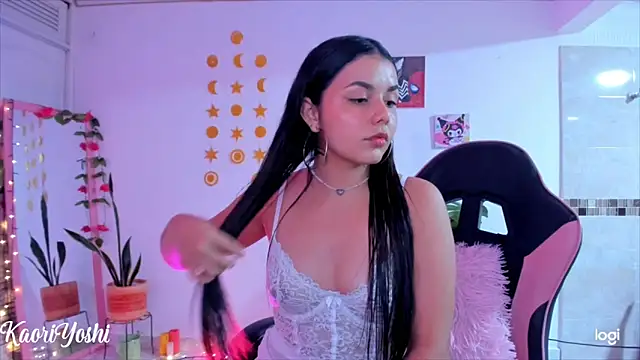 Kaoriyoshii online show from September 21, 2025, 10:11 pm