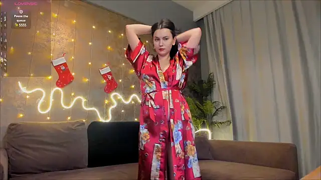 Snapshot of Aurora_Owen chatting on December 3, 2024, 5:20 am Aurora Owen online show from December 3, 2024, 5:20 am